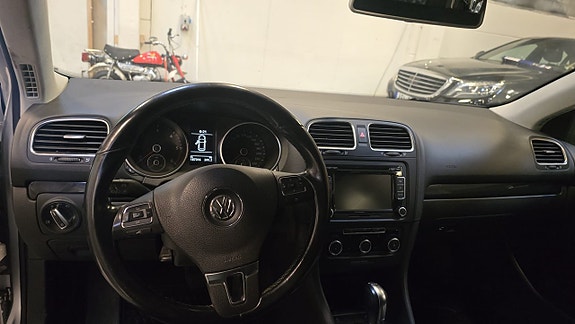 Volkswagen Golf VI 17 of 18