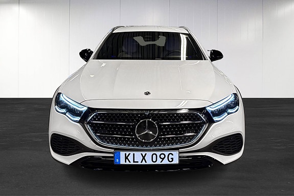 Mercedes-Benz E300 de 7 of 22