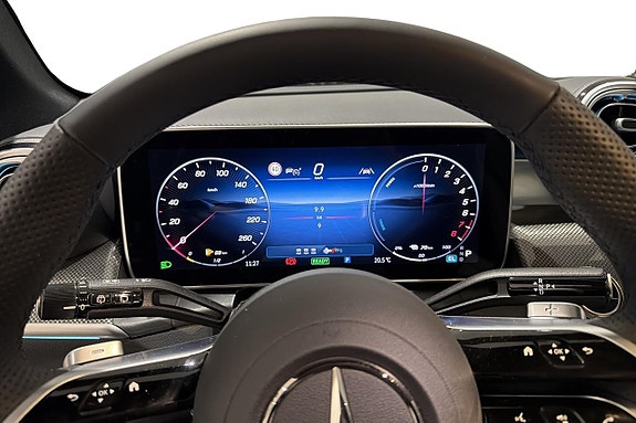 Mercedes-Benz GLC400 e 7 of 18