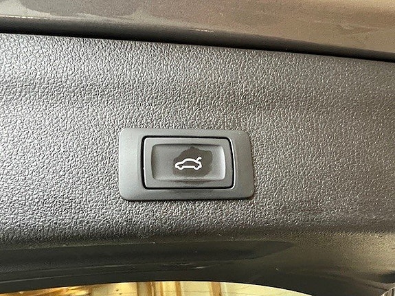 Audi A6 allroad 13 of 14