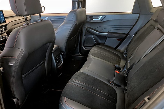 Ford Kuga 15 of 25