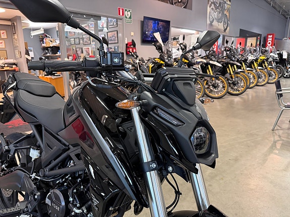Voge R125 #Inbytesstöd på 5.000:-# 9 of 13