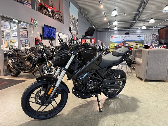 Voge R125 #Inbytesstöd på 5.000:-# 6 of 13