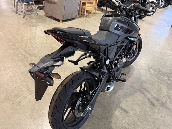Voge R125 #Inbytesstöd på 5.000:-# 12 of 13
