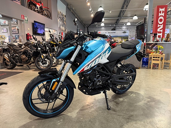 Voge R125 #Inbytesstöd på 5.000:-# 6 of 12