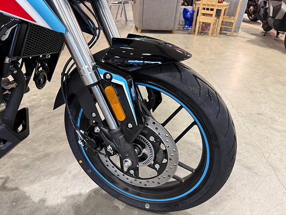 Voge R125 #Inbytesstöd på 5.000:-# 7 of 12