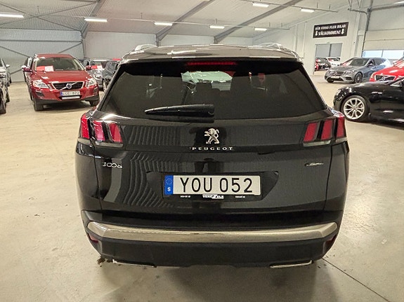 Peugeot 3008 4 of 5