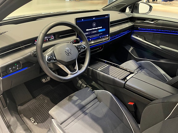 Volkswagen ID.7 14 of 23