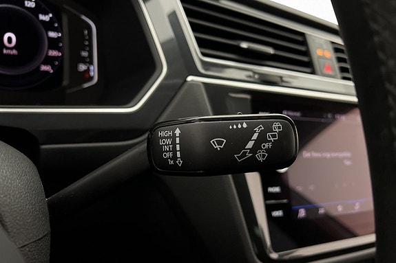 Volkswagen Tiguan 28 of 29