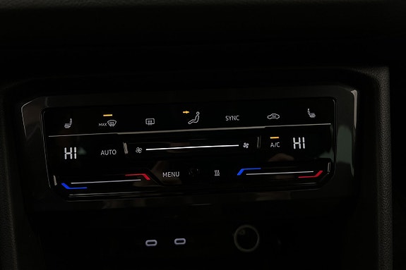 Volkswagen Tiguan 22 of 29