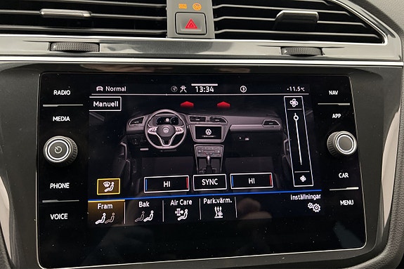 Volkswagen Tiguan 21 of 29
