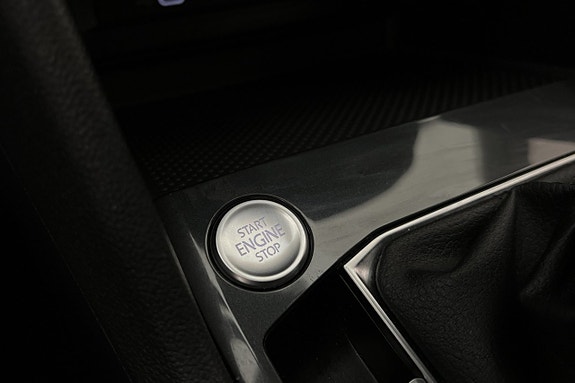 Volkswagen Tiguan 24 of 29