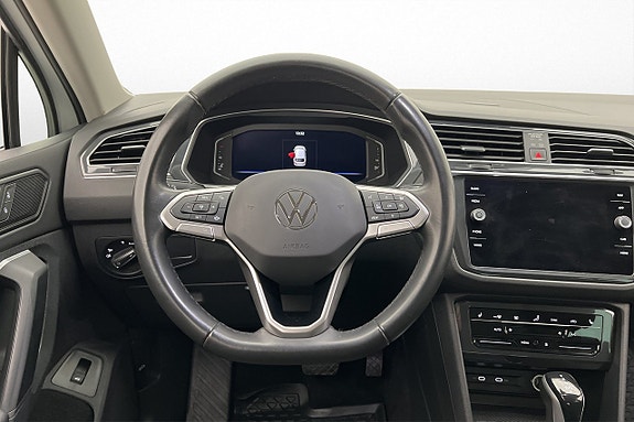 Volkswagen Tiguan 11 of 29