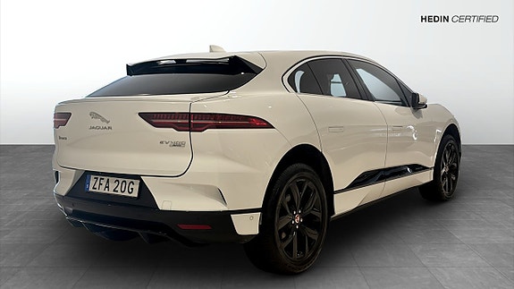 Jaguar I-PACE 2 of 5