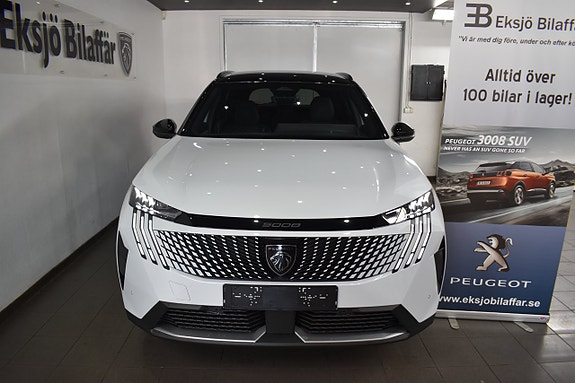 Peugeot 5008 2 of 5