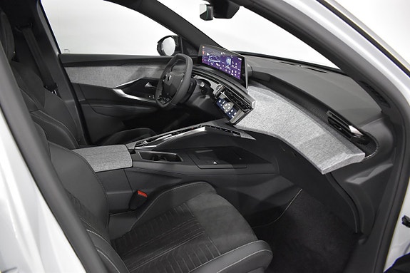 Peugeot 5008 10 of 21