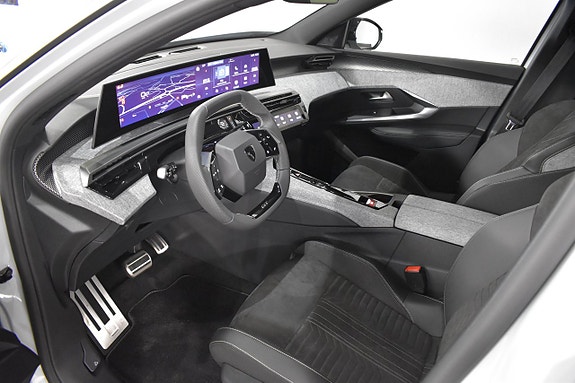 Peugeot 5008 5 of 5