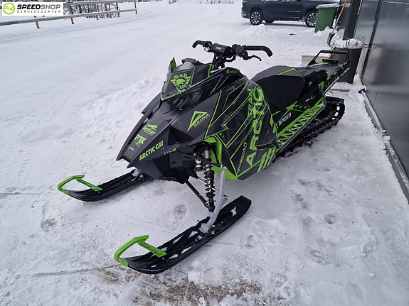 Arctic Cat M 8000 HardCore 153" 2 of 4