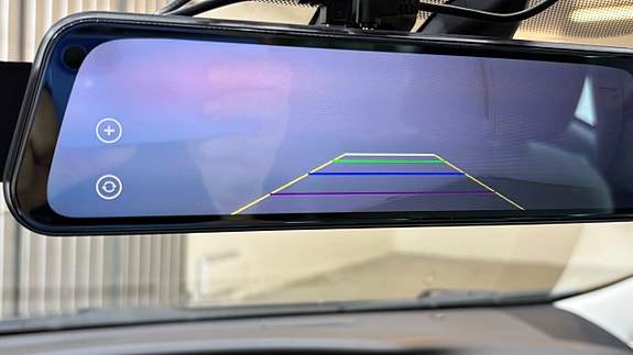 Toyota Prius 6 of 18