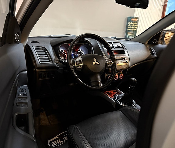 Mitsubishi ASX 15 of 22