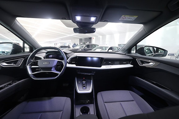 Audi Q4 e-tron 14 of 22