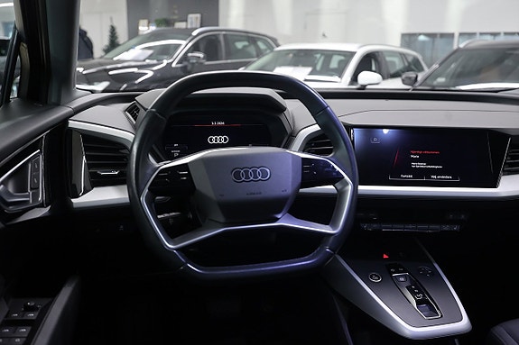 Audi Q4 e-tron 17 of 22