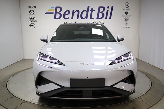 BYD Sealion 7 2 of 5