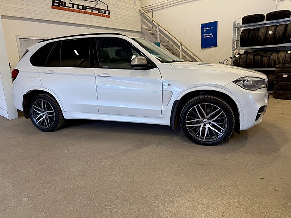 BMW X5 M 10 of 16