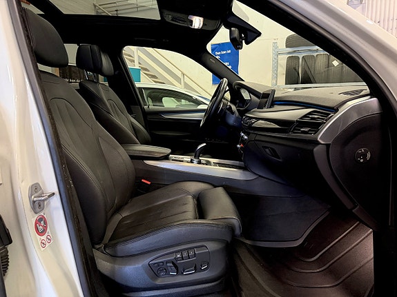 BMW X5 M 9 of 16