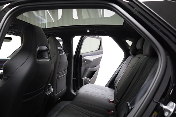 BYD Sealion 7 24 of 28