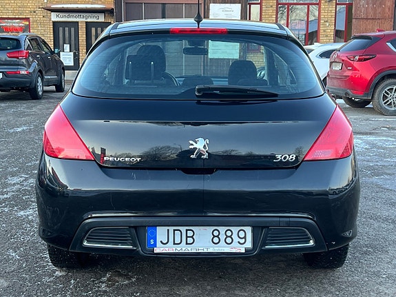 Peugeot 308 6 of 17
