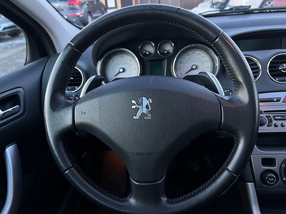 Peugeot 308 16 of 17