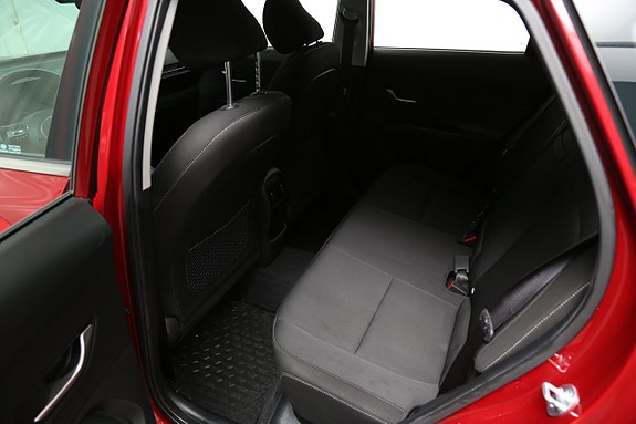 Hyundai Kona 27 of 30