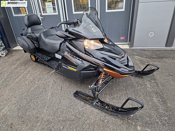 Arctic Cat TZ1 LXR Turbo Touring