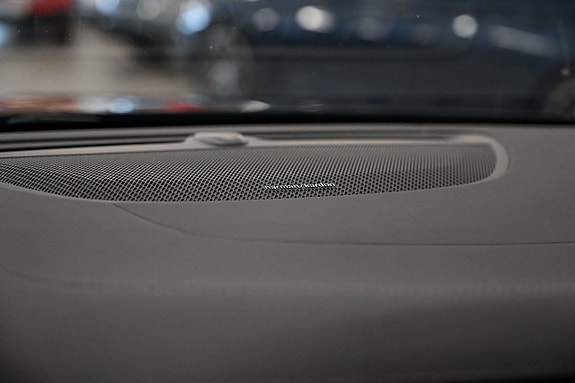 Volvo V60 22 of 24