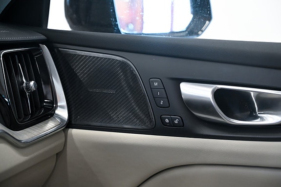 Volvo V60 21 of 24