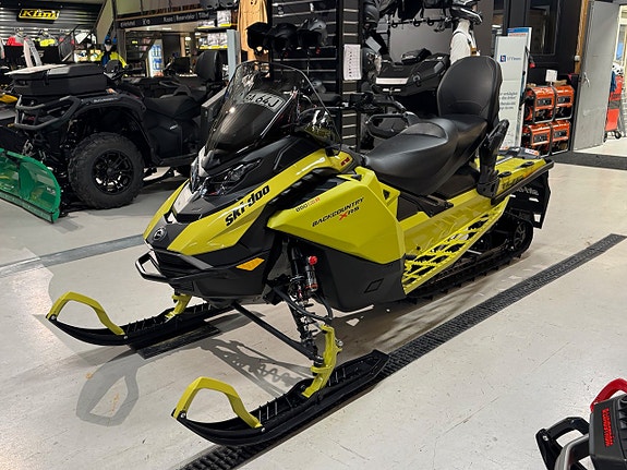 Ski-Doo Backcountry XRS 146 850 E-tec Turbo R 2 of 4