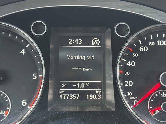 Volkswagen CC 18 of 19