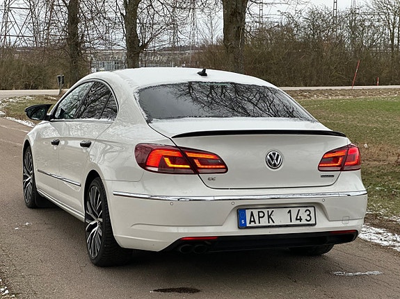 Volkswagen CC 3 of 5