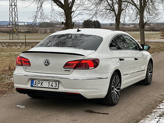 Volkswagen CC 4 of 5