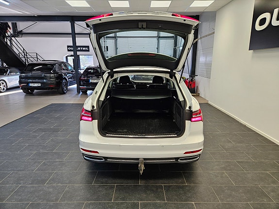 Audi A6 6 of 24