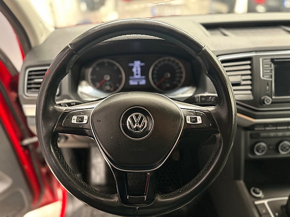 Volkswagen Amarok 15 of 18