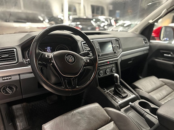 Volkswagen Amarok 8 of 18