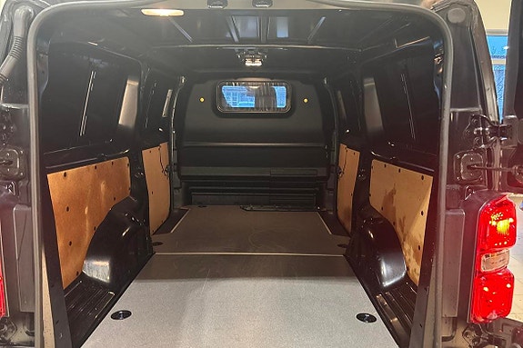 Toyota Proace 11 of 11