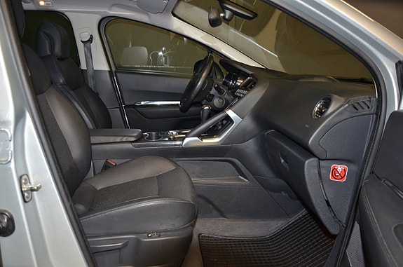Peugeot 3008 13 of 25