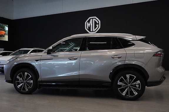 MG HS 6 of 12