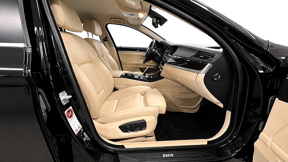 BMW 530d 12 of 17