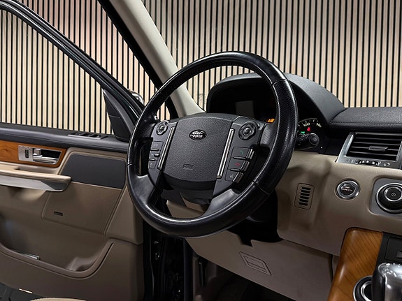 Land Rover Range Rover Sport 20 of 28