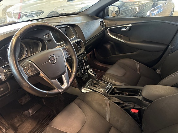 Volvo V40 9 of 10
