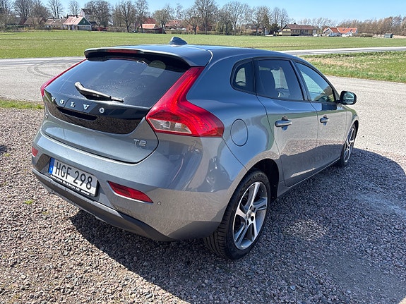 Volvo V40 4 of 10